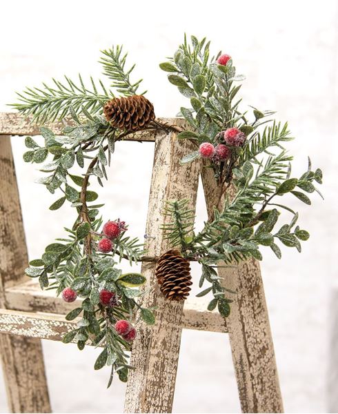 Picture of Sugar Berry Pine Candle Ring